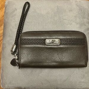 Brighton zip around wallet